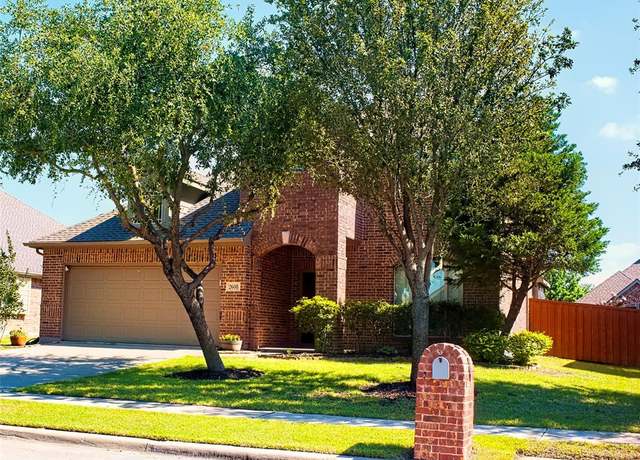 Property at 2608 Pine Trail Dr, Little Elm, TX 75068, 4 beds, 2.5 baths