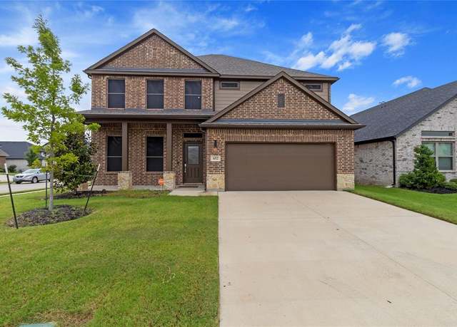 Property at 652 Congressional Ave, Red Oak, TX 75154, 5 beds, 4 baths