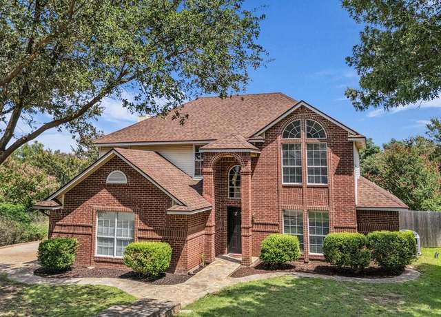 Property at 4218 Green Oak Dr, Waco, TX 76710, 4 beds, 2.5 baths