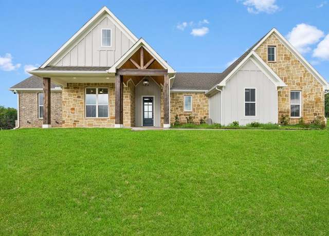 Property at 175 Lucky Ridge Ln, Boyd, TX 76023, 4 beds, 2 baths