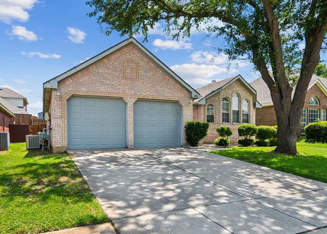 Property at 2216 Starleaf Pl, Flower Mound, TX 75022, 3 beds, 2 baths