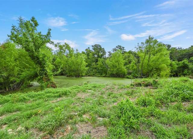 Property at 1221 Hillcrest Cir, Gordonville, TX 76245
