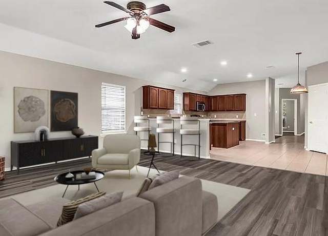 Property at 9608 Zaharias Dr, Mckinney, TX 75072, 3 beds, 2 baths