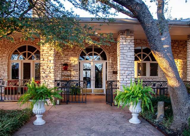 Property at 1753 Iberis Rd, Abilene, TX 79606, 7 beds, 8 baths