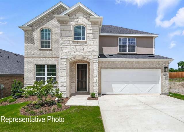 Property at 924 Schuberts Rd, Fort Worth, TX 76247, 5 beds, 4 baths