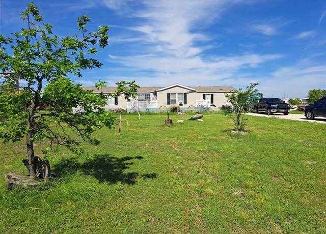 Property at 2042 N Elmdale Rd N, Abilene, TX 79601, 3 beds, 2 baths