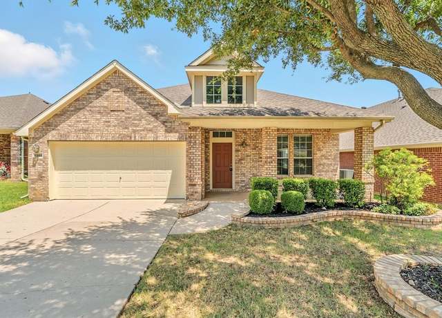 Property at 5101 Pinellas Ave, Fort Worth, TX 76244, 3 beds, 2.5 baths