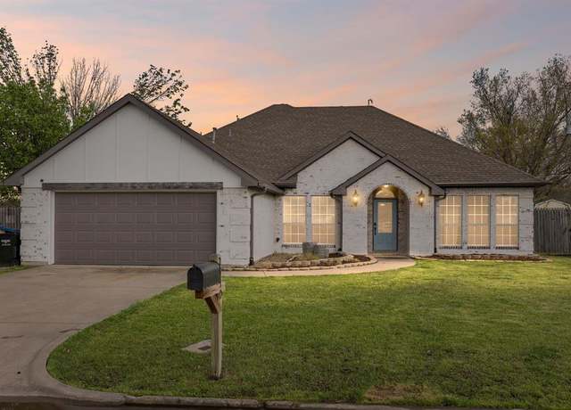 Property at 2510 Christi Ln, Caddo Mills, TX 75135, 3 beds, 2 baths