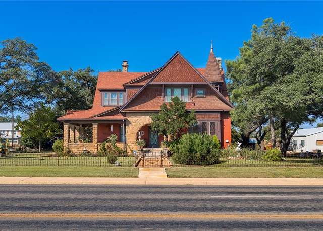 Property at 704 S Bridge, Brady, TX 76825, 5 beds, 6 baths