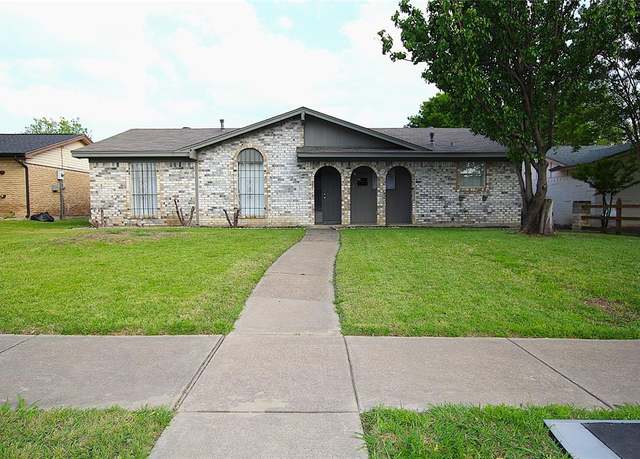 Property at 710 Longbeach Dr, Garland, TX 75043, 4 beds, 1.5 baths