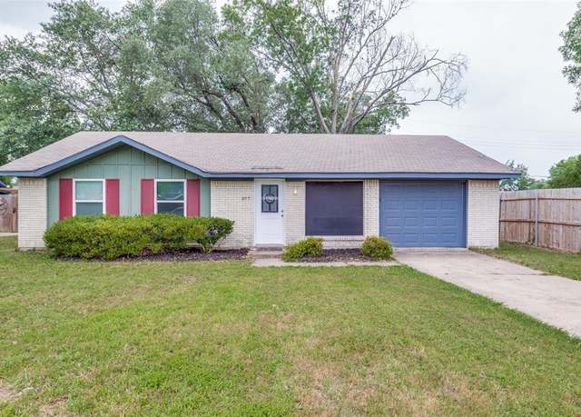 Property at 877 Betty Dr, Terrell, TX 75160, 3 beds, 1.5 baths