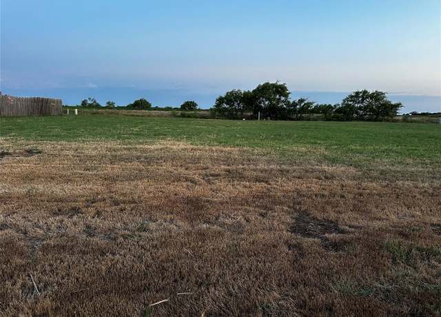 Property at 5300 April St, Wichita Falls, TX 76310