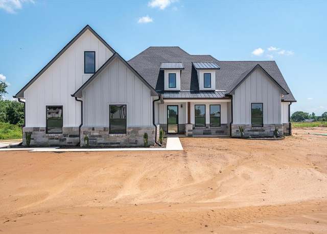Property at 965 VZ County Road 2141, Canton, TX 75103, 3 beds, 2.5 baths