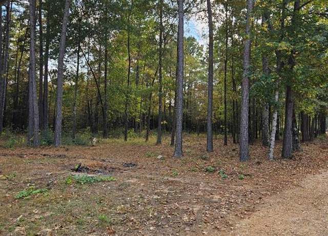 Property at 8255 Heron Rd, Gilmer, TX 75645, 1 bed, 1 bath