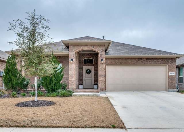 Property at 1112 Napier Way, Fort Worth, TX 76247, 4 beds, 2 baths