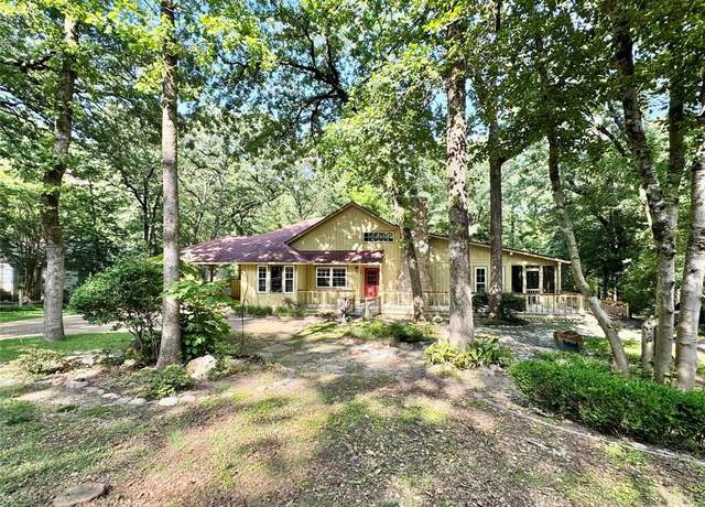 Property at 490 Branding Iron Ln, Holly Lake Ranch, TX 75765, 3 beds, 2 baths