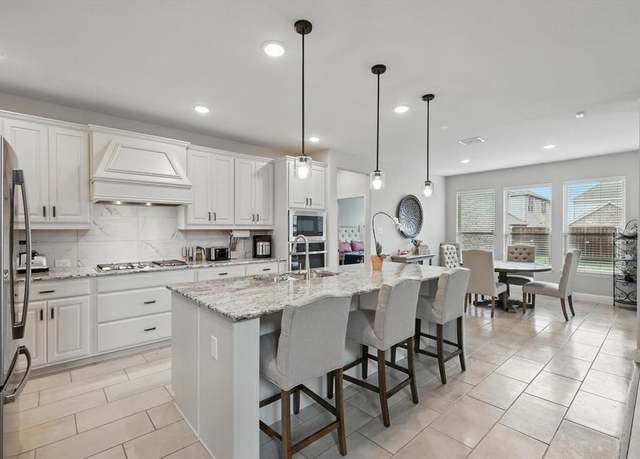 Property at 316 Savannah Ln, Oak Point, TX 75068, 5 beds, 4 baths