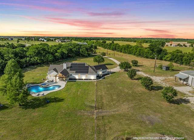 Property at 9390 Lakeridge Dr, Princeton, TX 75407, 4 beds, 3 baths