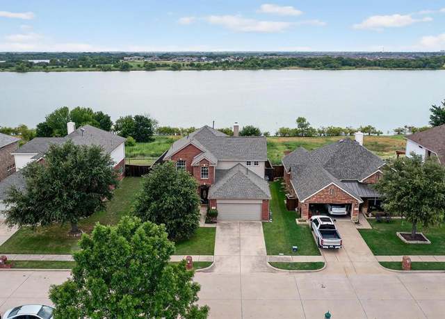 Property at 2820 Appaloosa Ct, Little Elm, TX 75068, 4 beds, 3.5 baths