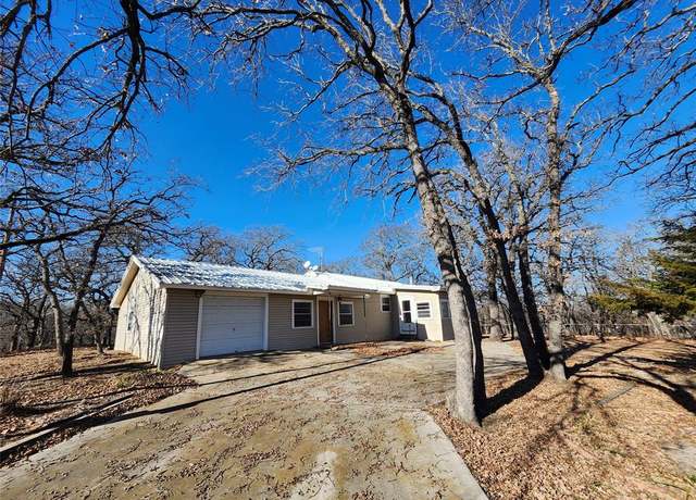 Property at 104 Sandy Ln, Nocona, TX 76255, 2 beds, 2 baths