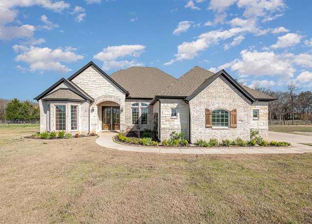 Property at 2564 Eastline Rd, Bells, TX 75414, 4 beds, 4 baths
