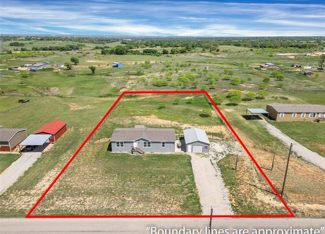 Property at 395 County Road 4791, Boyd, TX 76023, 3 beds, 2 baths