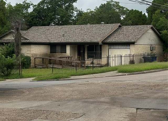 Property at 4405 Malden Ln, Dallas, TX 75216, 3 beds, 2 baths