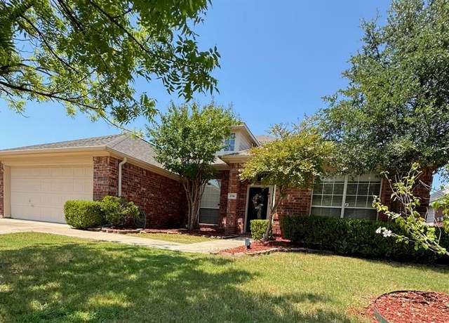 Property at 2016 Postwood Ct, Corinth, TX 76210, 4 beds, 2.5 baths