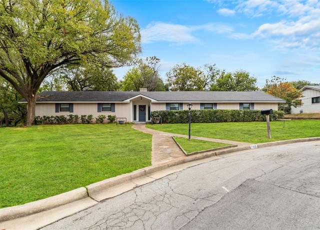 Property at 7416 Brentwood Cir, Woodway, TX 76712, 3 beds, 2 baths