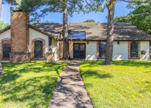 Property at 3 Hickory Hills Blvd, Hickory Creek, TX 75065, 3 beds, 2.5 baths
