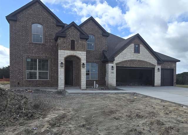 Property at 909 Allegro Ave, Forney, TX 75126, 5 beds, 3.5 baths