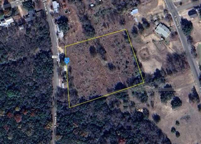 Property at 860 W 6th St, Lampasas, TX 76550