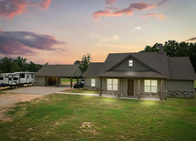 Property at 14881 S Tx-135 Hwy, Overton, TX 75684, 4 beds, 3.5 baths