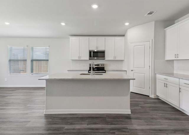 Property at 2215 Preakness Dr, Seagoville, TX 75159, 4 beds, 3 baths