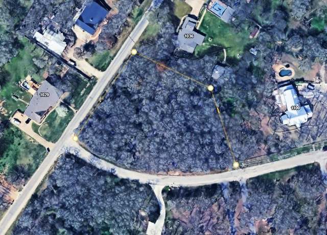 Property at 1000 Crazy Horse Trl, Burleson, TX 76028