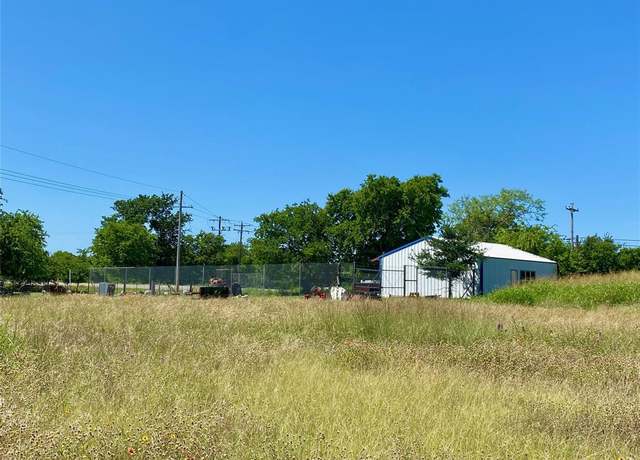 Property at 510 W FM 933 St, Blum, TX 76627
