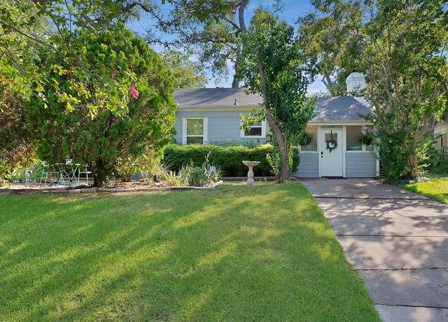 Property at 1438 Redbud Ln, Garland, TX 75042, 2 beds, 1 bath