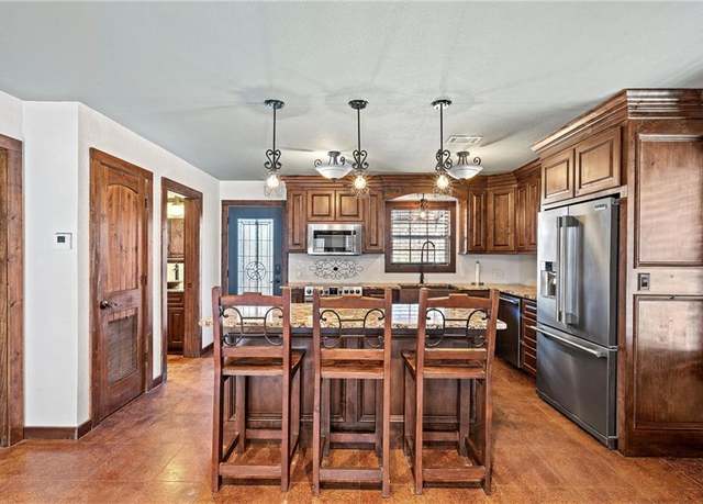 Property at 162 CR 1418 Rd, Morgan, TX 76671, 4 beds, 2 baths