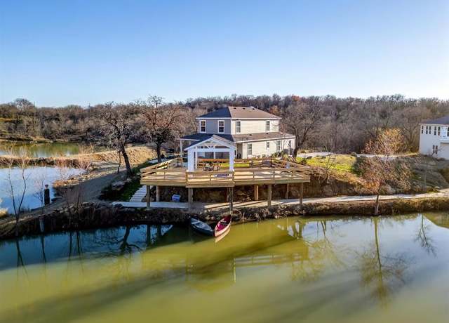 Property at 150 Private Road 1758, Chico, TX 76431, 4 beds, 3 baths