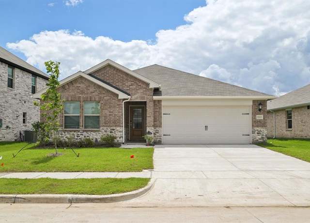Property at 2212 Lone Star Ln, Seagoville, TX 75159, 4 beds, 3 baths