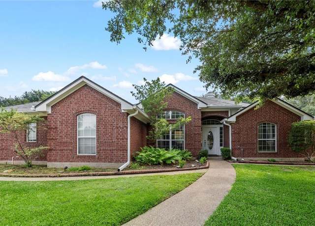Property at 531 Celeste St, Robinson, TX 76706, 3 beds, 3 baths