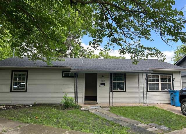 Property at 1710 S Jackson St, Kaufman, TX 75142, 2 beds, 1 bath