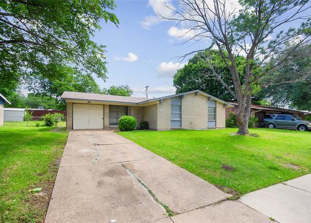 Property at 2500 Bamboo St, Mesquite, TX 75150, 4 beds, 1 bath