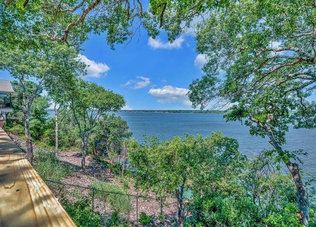 Property at 276 Mohon Dr, Whitney, TX 76692, 4 beds, 2 baths