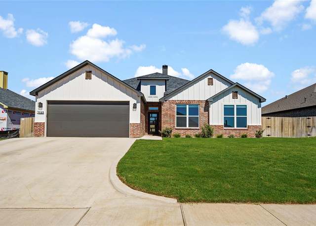 Property at 7737 Langford Dr, Abilene, TX 79606, 4 beds, 2 baths