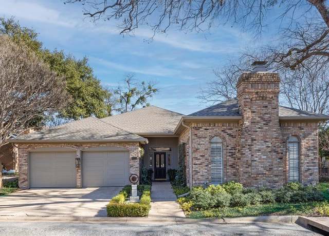 Property at 6100 Plum Valley Pl, Fort Worth, TX 76116, 3 beds, 2.5 baths