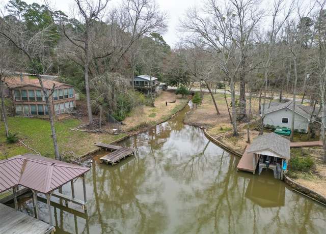 Property at 533 Hideaway Lane Central, Hideaway, TX 75771, 4 beds, 2 baths