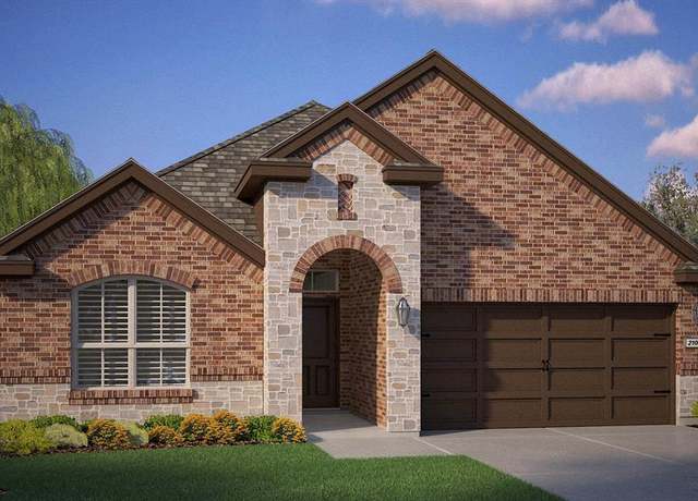 Property at 1205 Beltway Ln, Granbury, TX 76048, 4 beds, 2 baths