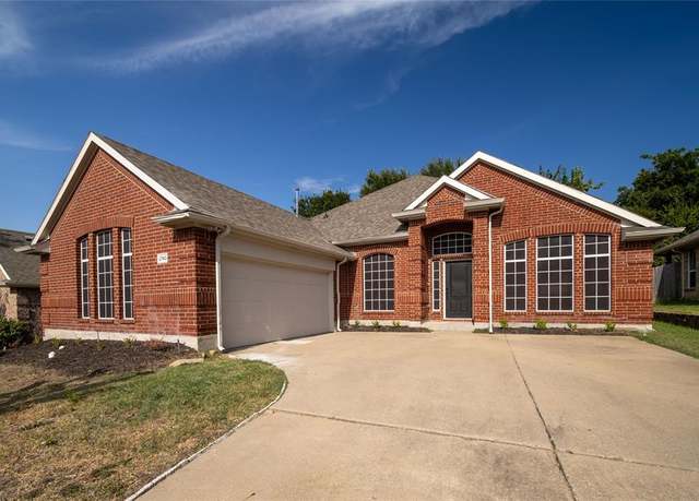 Property at 2740 Fern Valley Ln, Rockwall, TX 75087, 3 beds, 2.5 baths