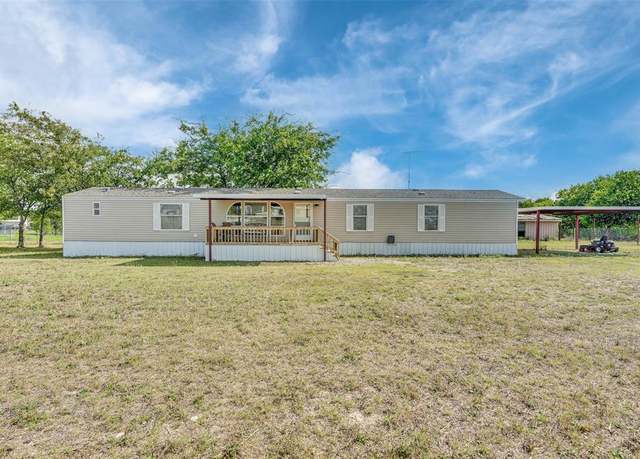 Property at 135 Branding Iron Rd, New Fairview, TX 76078, 3 beds, 2 baths